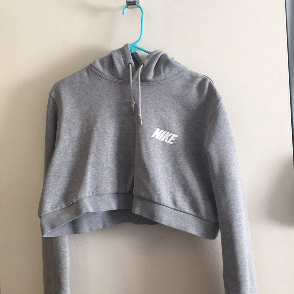 Hand cropped Nike pullover sweater